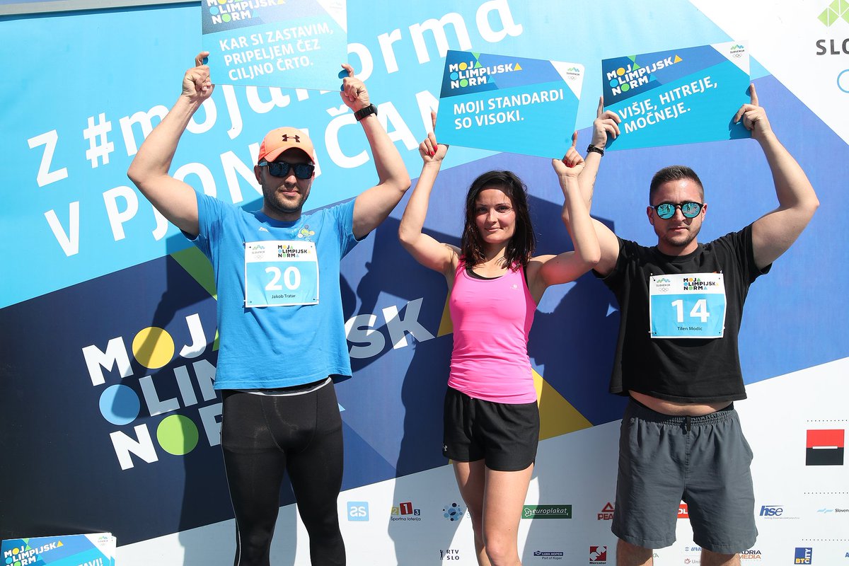 TeamSlovenia's tweet photo. [#mojanorma]
Živjo ''normaši''! Pridno trenirate in se počutite olimpijsko?😎💪Ne pozabite spremljati vsebin na https://t.co/2AgZYuPMOq https://t.co/5Uj7N1URY8