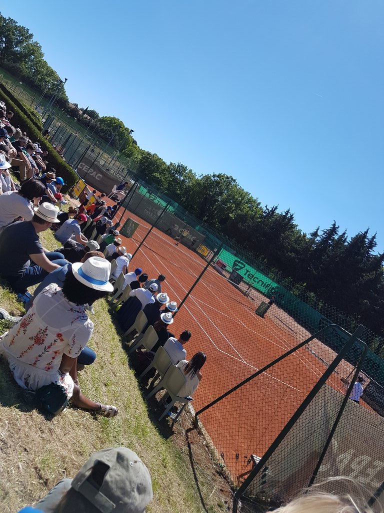 SebDidier13's tweet photo. C est parti sur les cours de l open du pays d aix  Trophée cepac  avec Arnaud clément @CE_CEPAC @SebDidier13 @arnaudclement https://t.co/9XAwz1RZq3