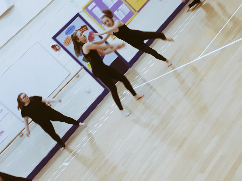 MrsAPreedy's tweet photo. Some more creative work from @OLSJDanceDept #CATWorkshop https://t.co/vzR55jYsm5