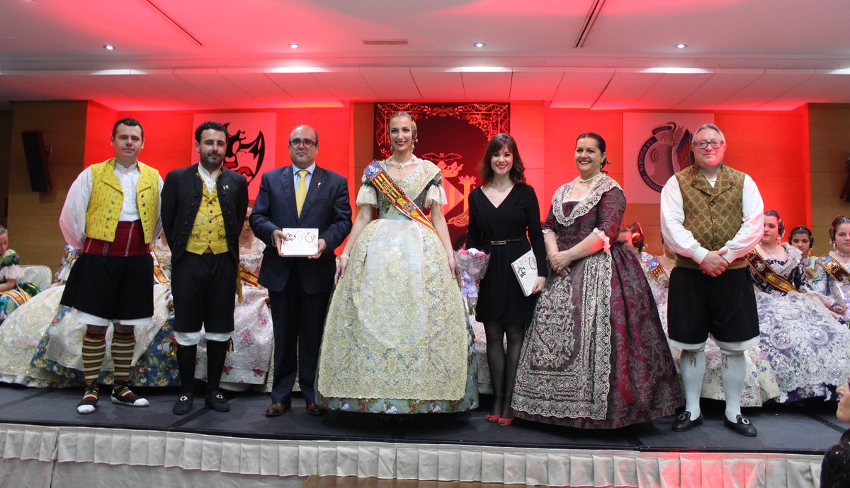 Falla_Segrelles's tweet image. El pasado SÁBADO 6 de mayo se celebró la EXALTACIÓN DE LAS FALLERAS MAYORES de la AFC y el Sector La Roqueta-Arrancapins.