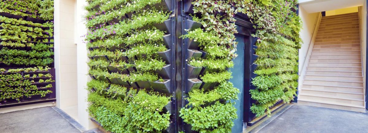 denieuwedraai's tweet photo. Er kan NU gestemd worden voor de Healthy Urban Office Challenge! Welk duurzaam kantoorgebouw is jouw favoriet? https://t.co/yalueQwInd #HUOC https://t.co/FGFCPUdh7a