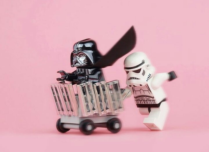 MisterLego69's tweet photo. Todos los lunes la misma mierda para que Lord Vader esté contento, puta vida. https://t.co/MFiteJ9KAL