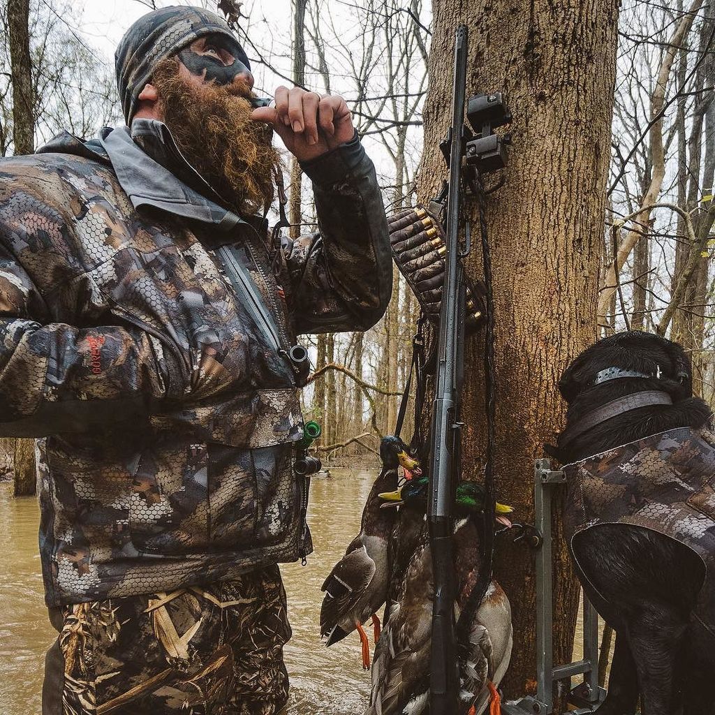 DennisLoosier's tweet photo. One Monday closer to this.  #mallardmonday  #drducktx #waterfowlhunting #TimberHunting #WaterfowlTimber #waterfowl… https://t.co/UnpSyWlQHu https://t.co/L4UYDLNC0e