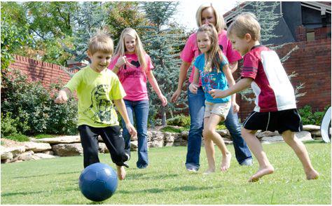 NWASitters's tweet image. Start planning your summer #childcare needs! Call your local #SeekingSitters office to book today! #babysitter #sitter #summer #schoolsout