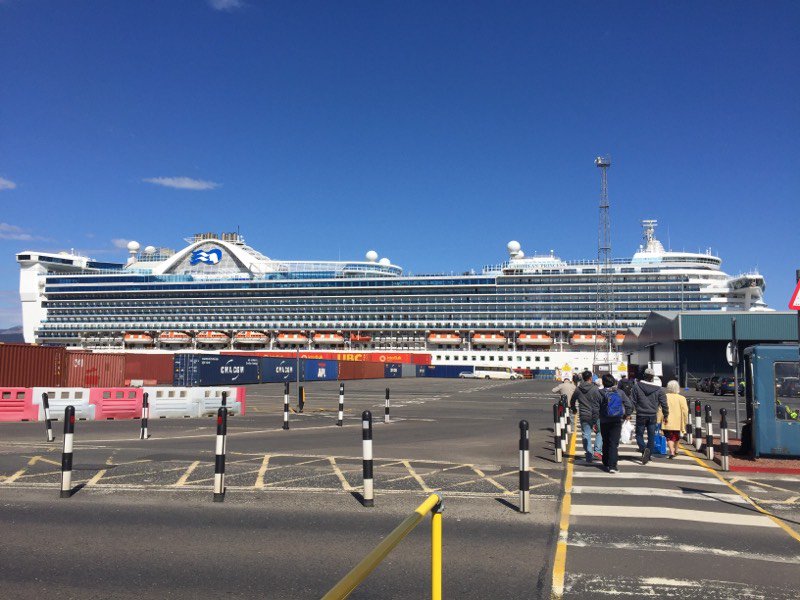 gordonredcon's tweet image. Great to see the #CarribeanPrincess in #Greenock on Saturday, she didn't look out of place either 😎🛳️