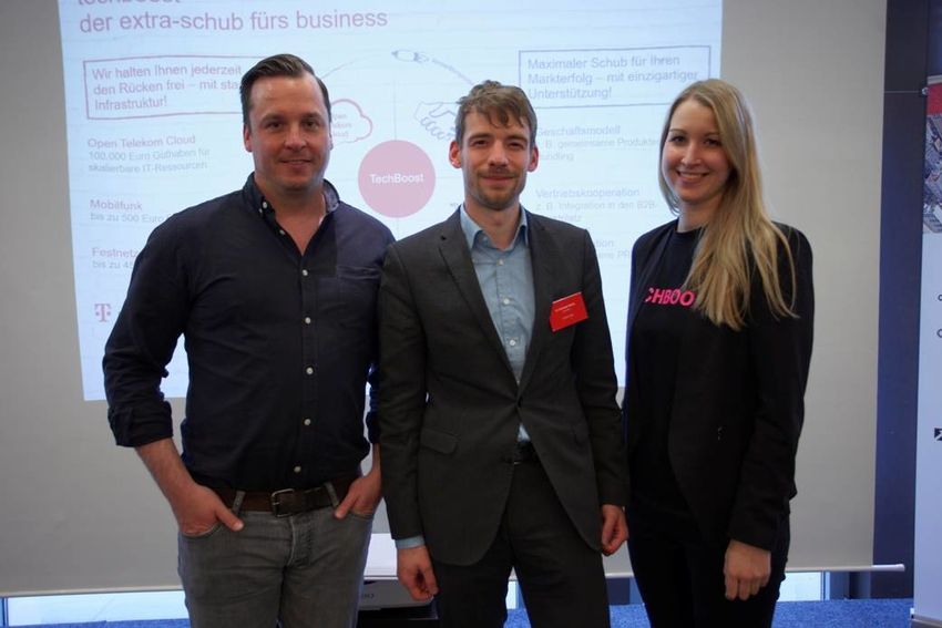 geospin's tweet photo. We have won the @Telekom_group prize at #PropTech Pitch 2017 in #Cologne! 🎉More here: https://t.co/GAHG2k8Ren #PropTech2017 #Startups https://t.co/lPPiHhqssV