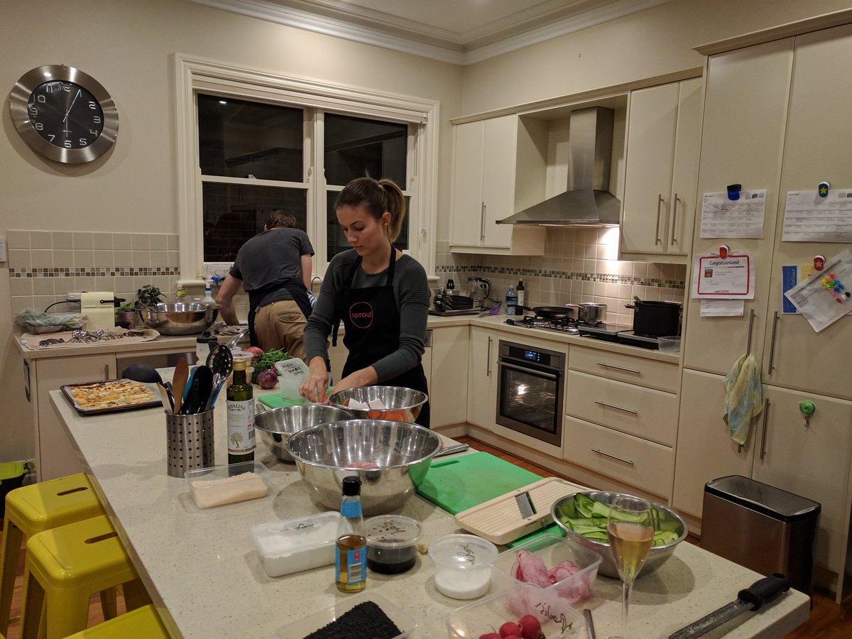 AshGosain's tweet photo. Amazing demonstration dinner by @callumskitchen hosted by @csl888 &family for @AcademicSurgery visitors. Hospitality at its finest! #RACS17 https://t.co/SPzD0SsHt8