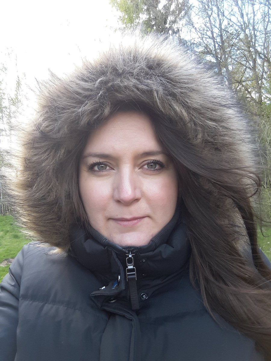 Treememories's tweet photo. The Sibirian winds in Sweden are so cold these days although in May you have to wear your winter gear.
#OSummerWhereArtThou
#MaySelfie https://t.co/TMcjE5kOqW