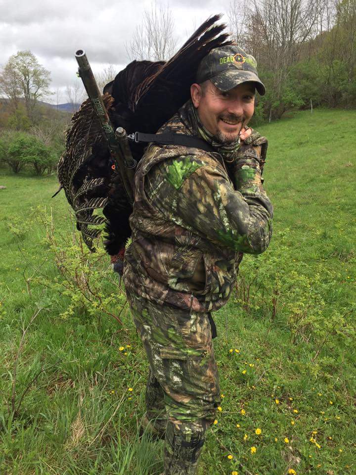 deadringerhunt's tweet photo. Thx for sharing this pic @EddieRoberts62 
#BeardBuster https://t.co/LPmnIOg2F6