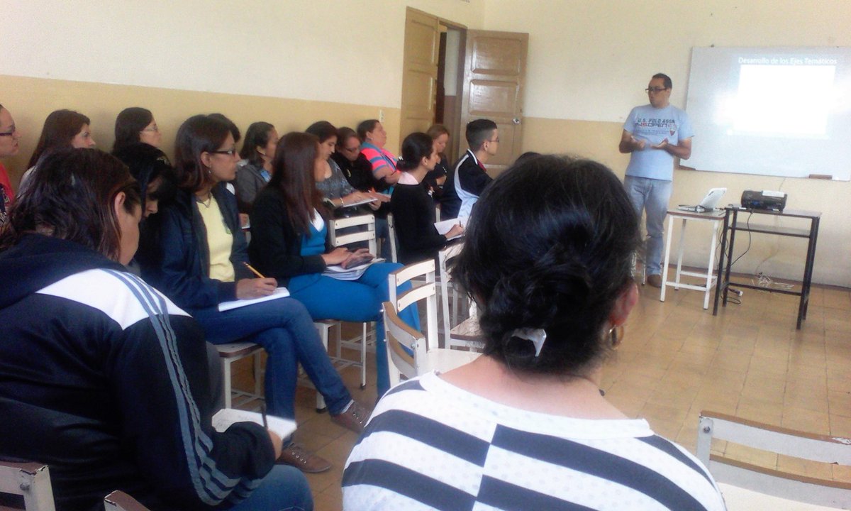 Reunión sobre "Organización y orientaciones del III periodo académico 2016-2017 <a href="/CLIFPJauregui/">CLIFPMV Jáuregui</a> <a href="/nuesru070/">NER 070</a>