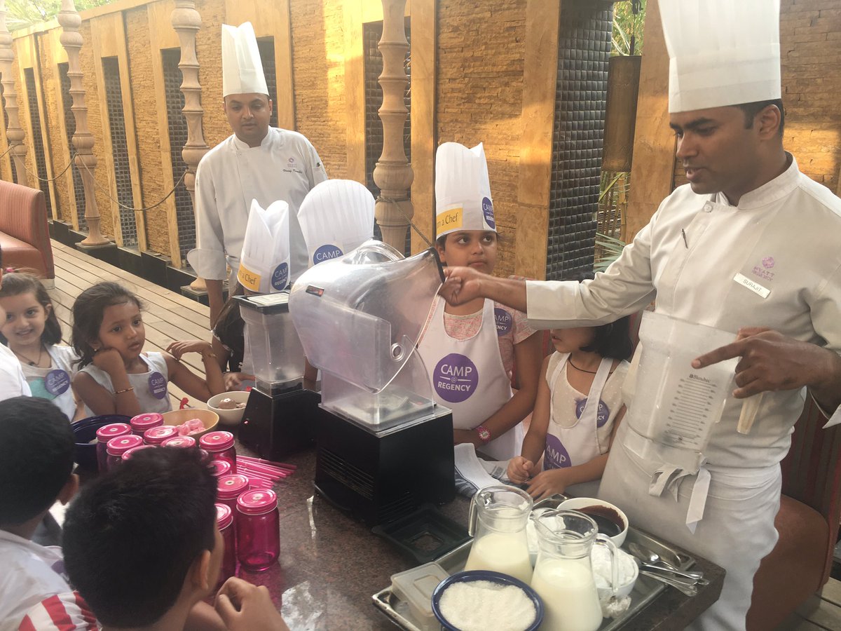 HyattRegencyPNQ's tweet photo. Day 1 wraps up with making milkshakes #StayTuned for more exciting activities tomorrow #CampAtRegency https://t.co/WRdtk8Te68