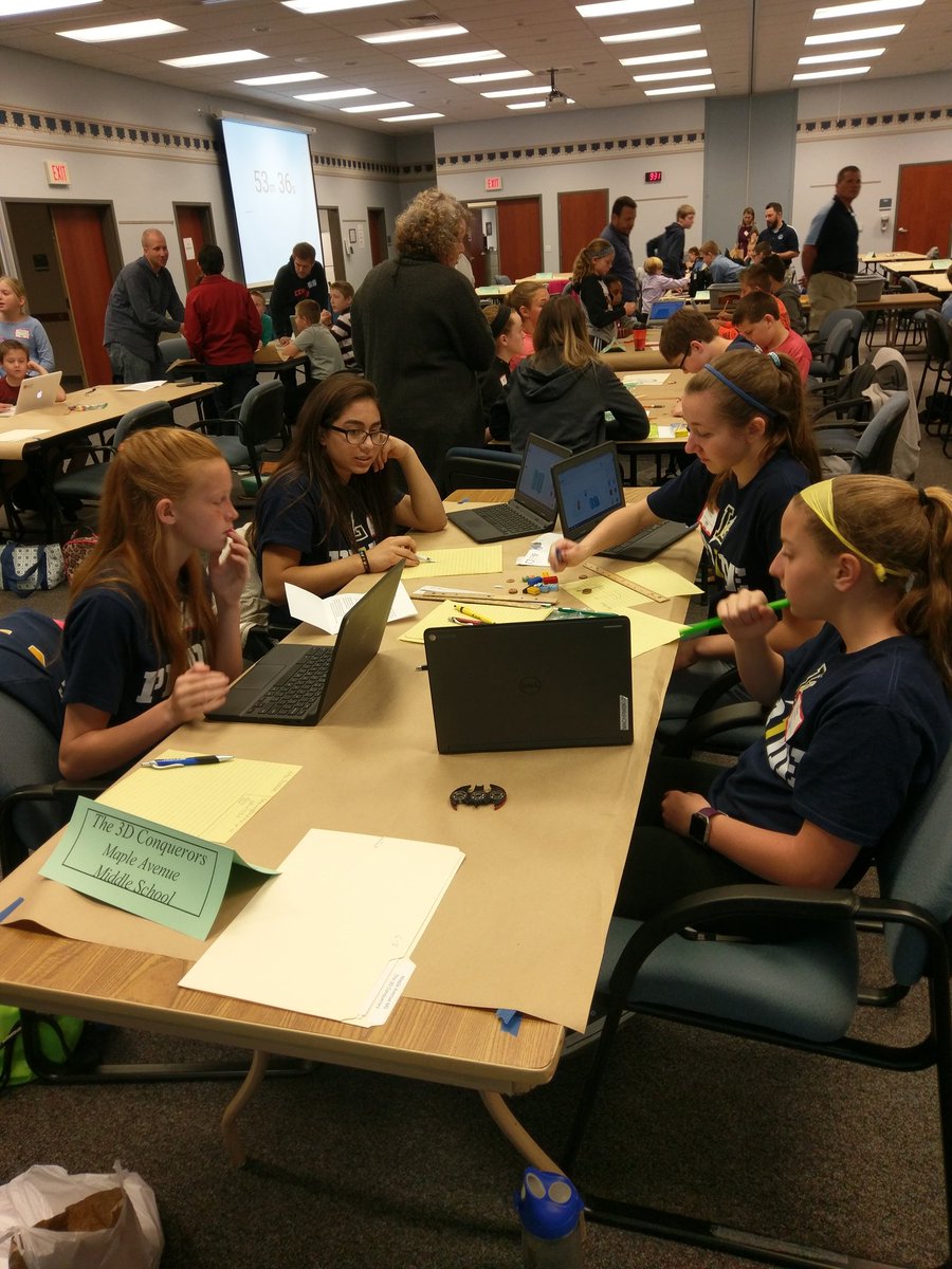 graig_henshaw's tweet photo. #MAMSlearning #BoltPride #liustem3d #TeamDominators #TeamConquerors. Let the competition begin. There can be only one. https://t.co/7ECwXRdTrk