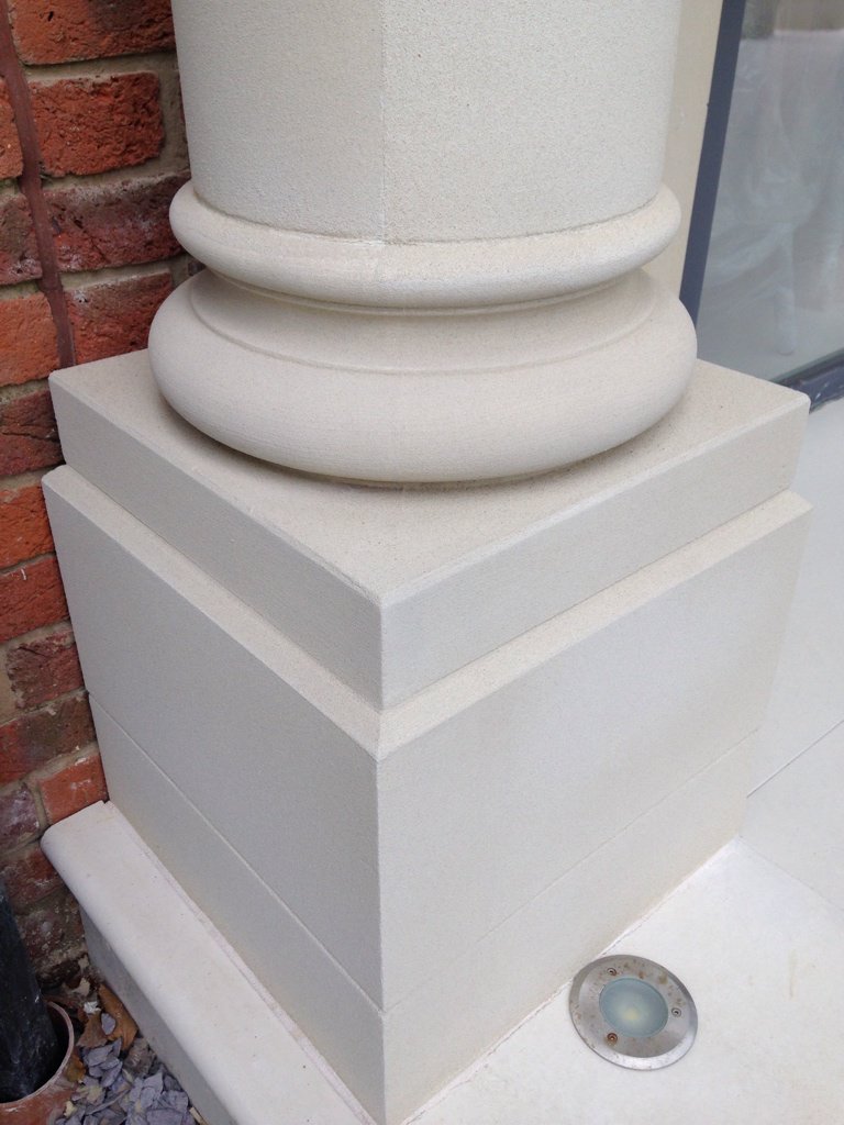 1UltimateFinish's tweet photo. Before &amp; after pics of repair &amp; restore. #repair #restore #stone #stonework #sandstone #portland #ultimatefinish https://t.co/TBD5r45pBo
