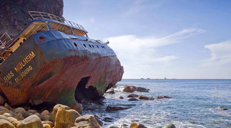 Finally! A smuggling themed race on the Cornish coast! Land's End/Cape Cornwall/Land's End 
Book now @ bysvykencornishtrails.eventbrite.co.uk
#bysvyken