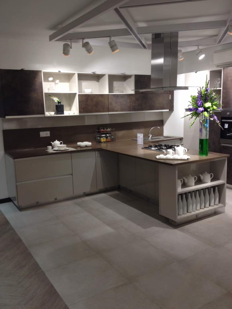 MahRukhTK's tweet image. Now I know why #interwoodinisl has made people go crazy! 
IT'S SO PRETTY