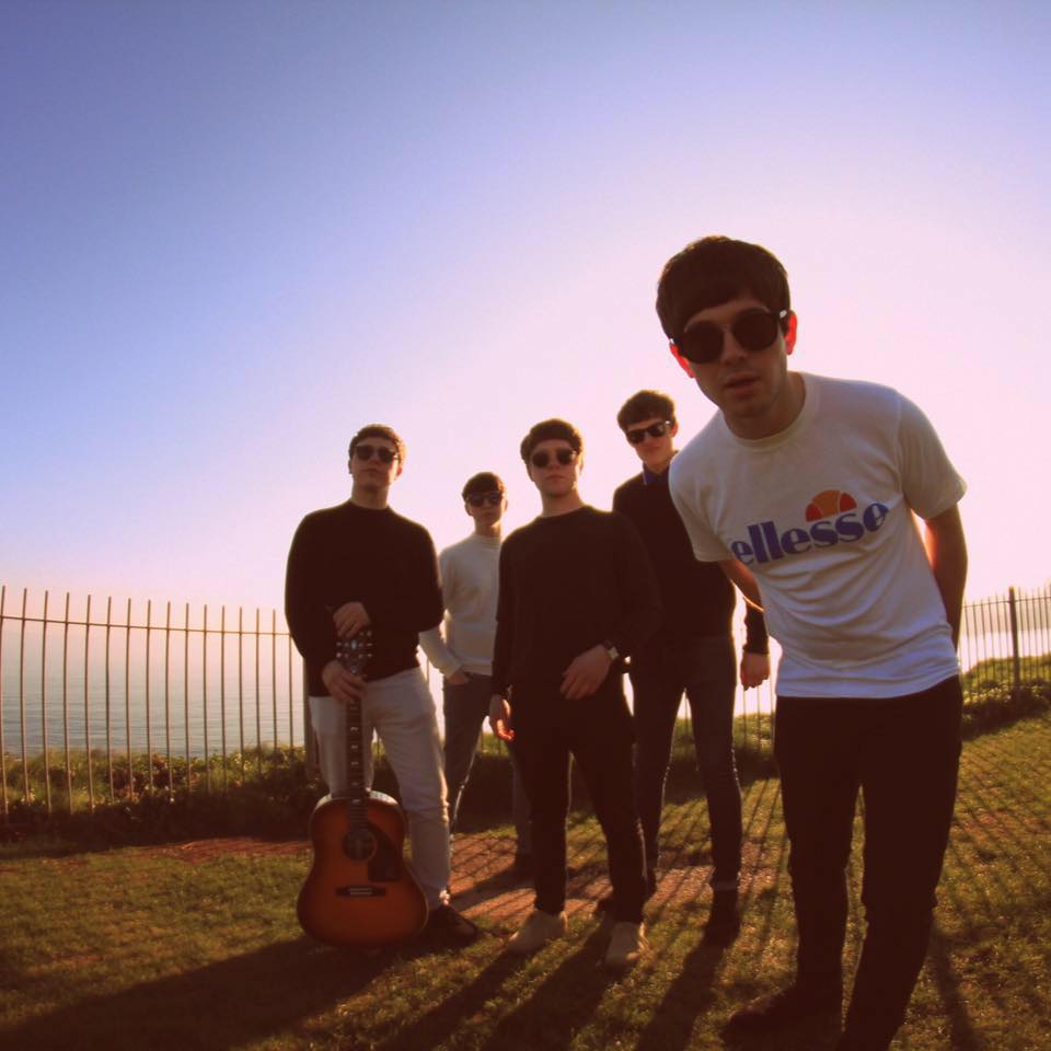 this week's new singles&amp;videos...
<a href="/wearevida/">Jeanne Cook</a> 
@IVORYWAVEUK 
<a href="/neonwaltz/">Neon Waltz</a> 
<a href="/haarmband/">HAARM</a> 
<a href="/heavyheartmusic/">Heavy Heart</a> 
<a href="/SBLeaves/">Sky Between Leaves</a> 
timmi-x.blogspot.de/2017/05/new-si…