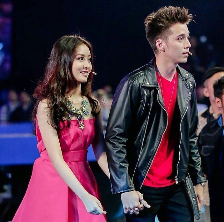 wilonanatashya's tweet photo. Boy cocok nya sama siapa ya?? #ReBoy or #CiBoy
#2Boy
#Anakjalanan #TheRealBoy
@steff_william @Jscmila @15natashawilona https://t.co/XWdTx8pS84