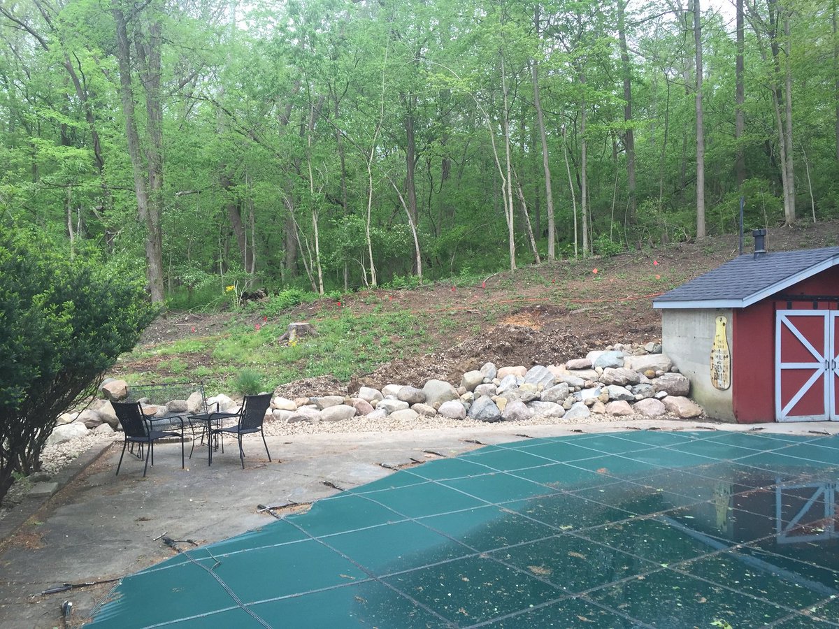 MasterPropSer's tweet image. Rock wall installed at one of our total home renovation projects. masterpiececo.com