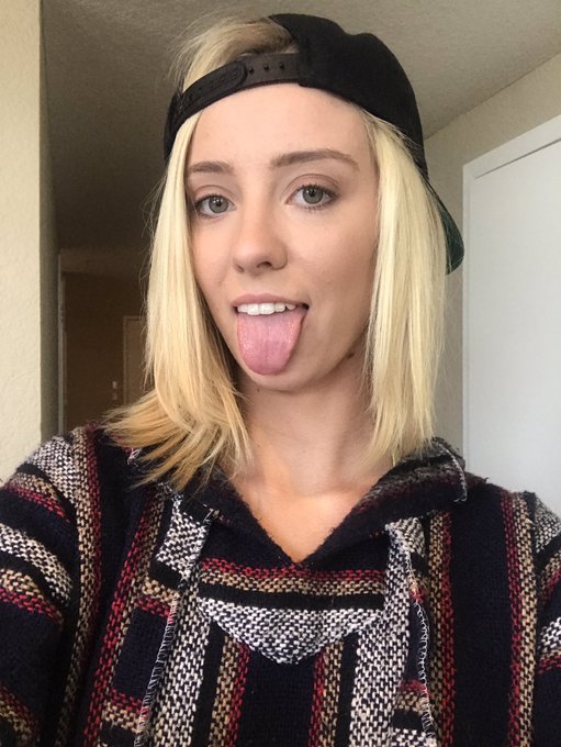 https://t.co/eVhP22A8sr<a href="/tag/pornstarroadtrip"class="tags"><span>#pornstarroadtrip</span></a>