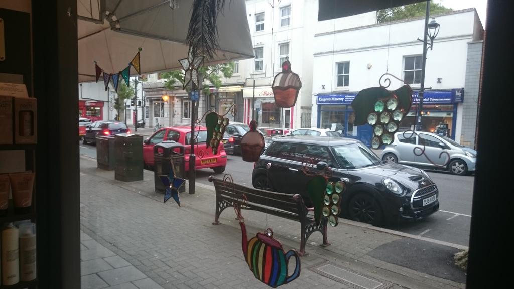 #Surbiton <a href="/SurbitonFoodFes/">SurbitonFoodFestival</a> #stainedglass #madeinsurbiton