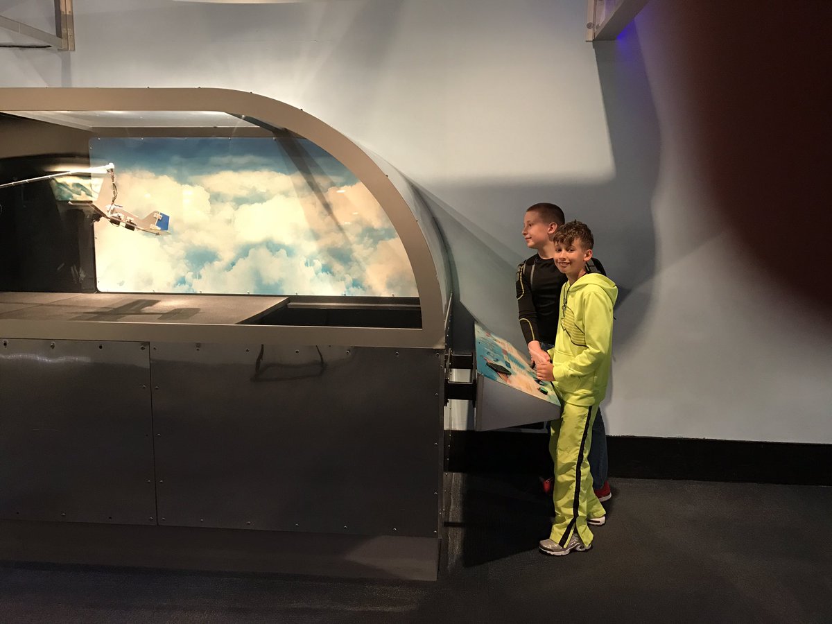 mrsclasey's tweet photo. AR field trip! #toomuchfunin301 https://t.co/0Sbscu0XZQ