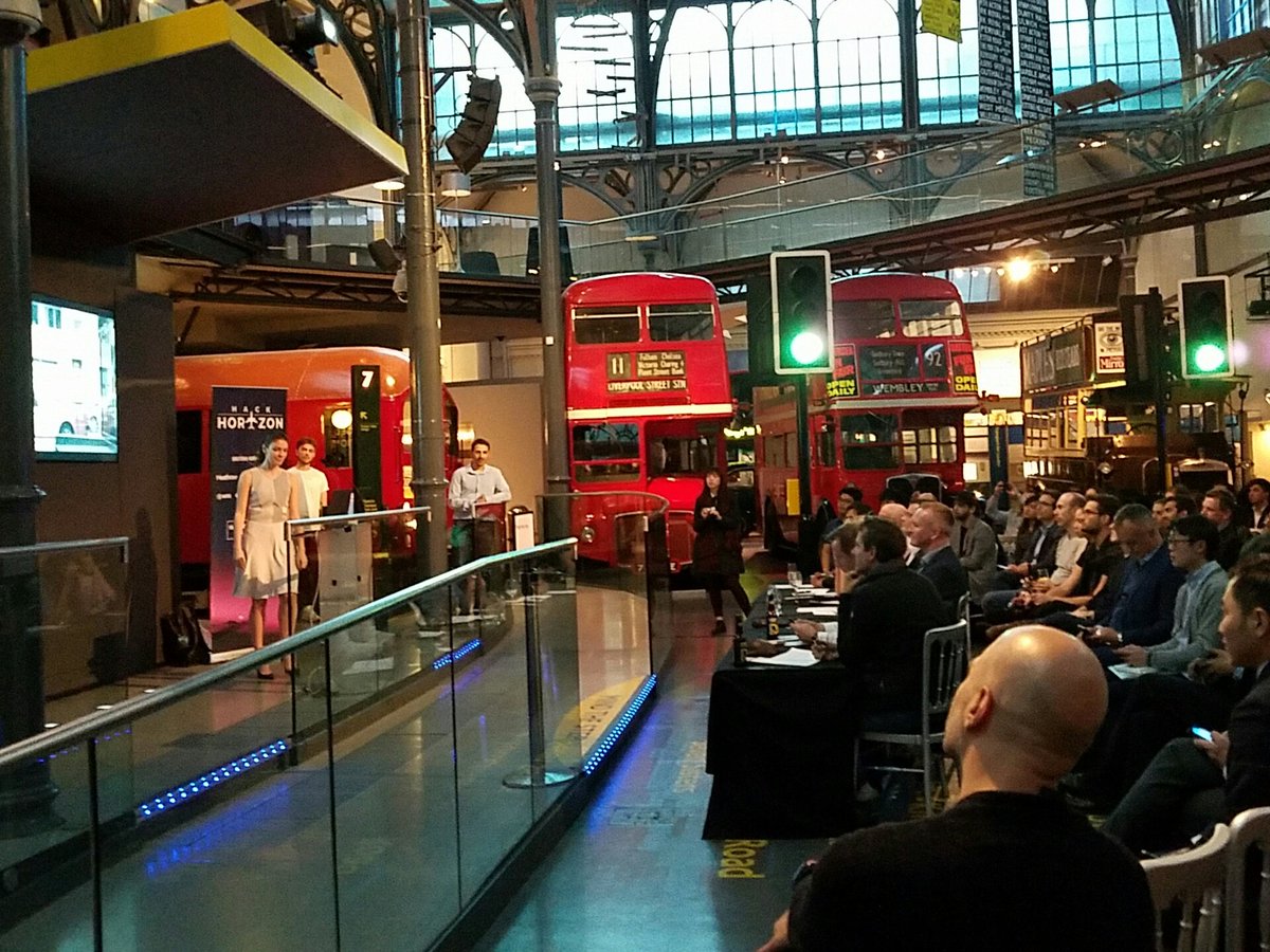 therestlessroad's tweet photo. Final pitch night at #HackHorizon after a rollercoaster 3 days of #traveltech from #HKG to #LHR with @Travelport and @camiesteinhoff https://t.co/6HTMRgasYb