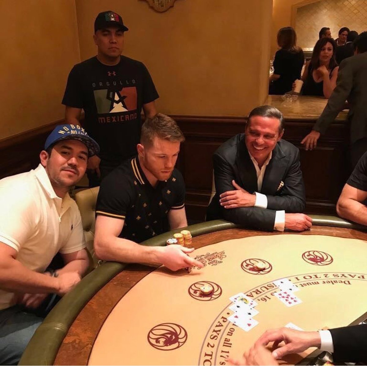 Canelo's tweet photo. ♠️♣️♥️♦️🃏 https://t.co/nqOIl71Dof