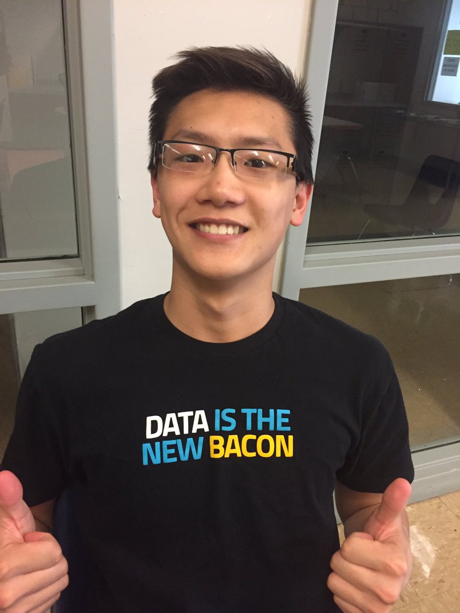 mhkingsbury's tweet photo. Literally the best shirt ever. #apstats #statschat https://t.co/DSQqKnn60r