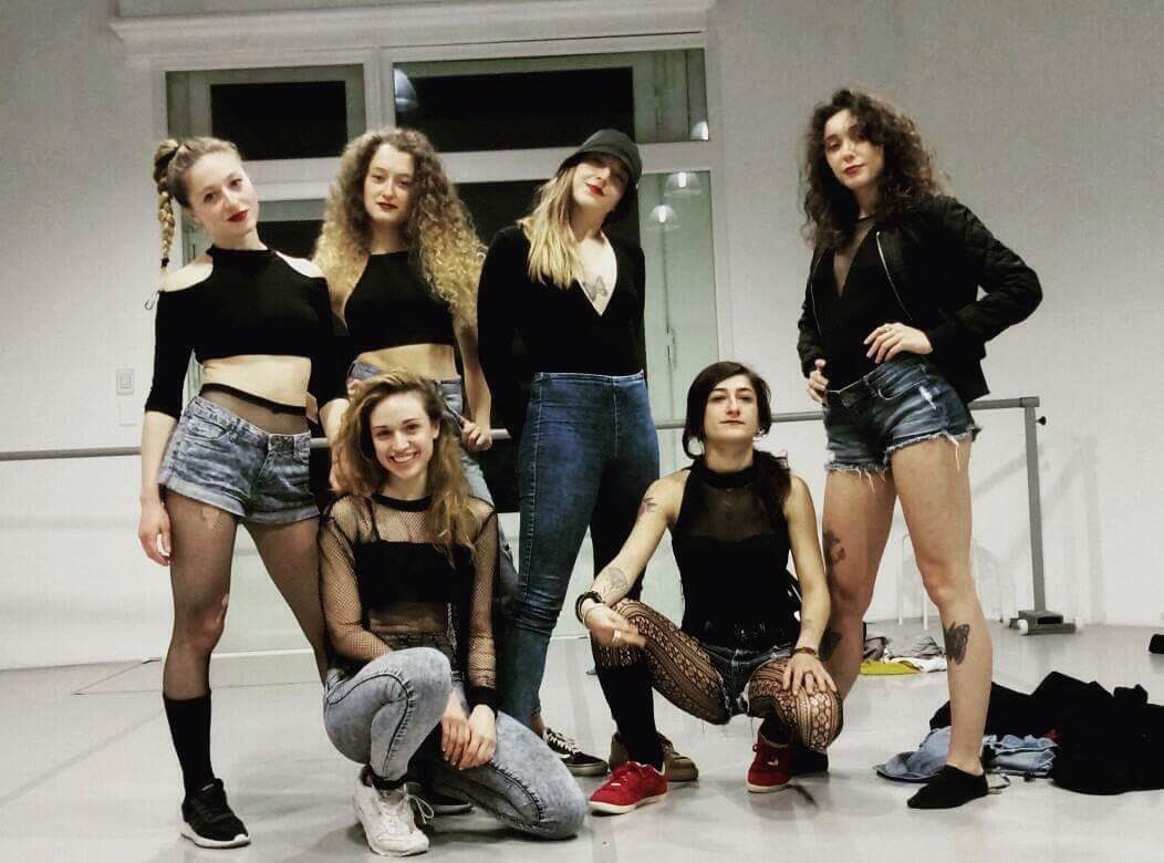 serainaninja's tweet photo. High grade #dancehall  #nittygritty #dance #nippols https://t.co/Cqq2Od6xap