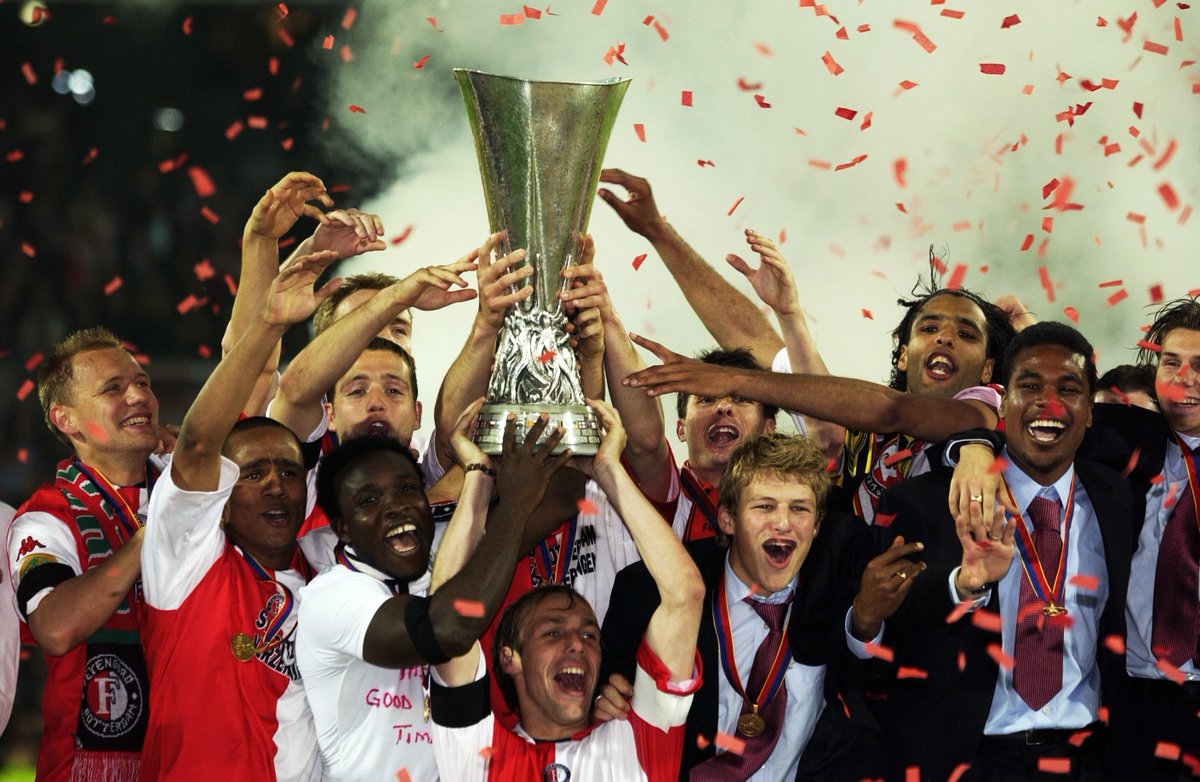 Feyenoord lifted the #UEFA Cup 🏆 #OnThisDay in 2002 ⚽️💪