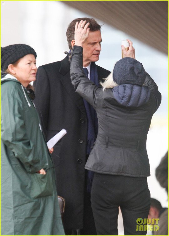 FIRTH_First's tweet photo. Pls stop messing with Colin's hair! 😄 Grey hair rocks! #ColinFirthSilverFox
#NoHairSpray #NoHairColorCrap #NaturalIsTheWayToGo #ColinFirth https://t.co/C2yMms8ouJ