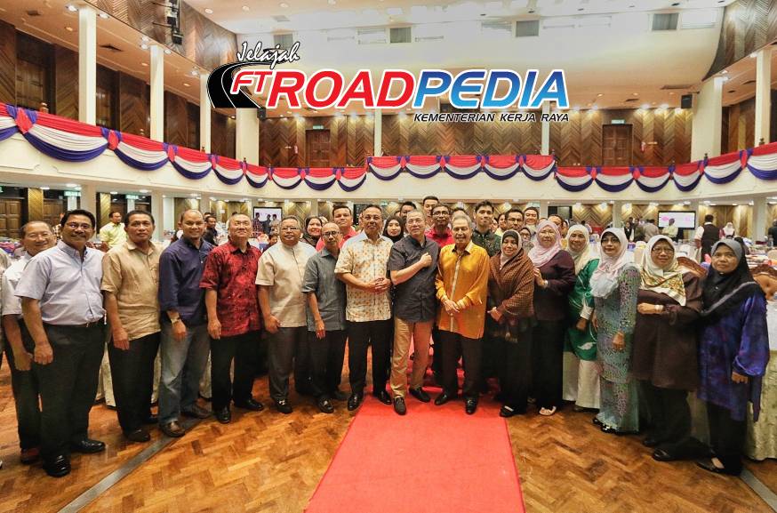 T kasih Pengarah, para JD &amp; seluruh warga <a href="/JKRJohor/">JKR Johor</a> <a href="/JKRMalaysia/">JKR Malaysia</a> atas komitmen &amp; penganjuran #FTRoadpediaZonSelatan <a href="/PetraJayaMP/">Fadillah Yusof 🇲🇾</a> <a href="/MOWorks/">でやんす</a>