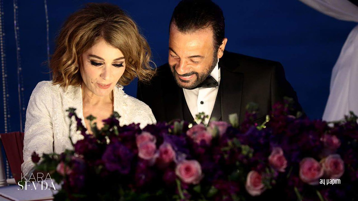 fofo199482's tweet photo. 😍😍😍😍😍😍💍💍💍 

#KaraSevda #BLM68 https://t.co/VvDYRzcwEv