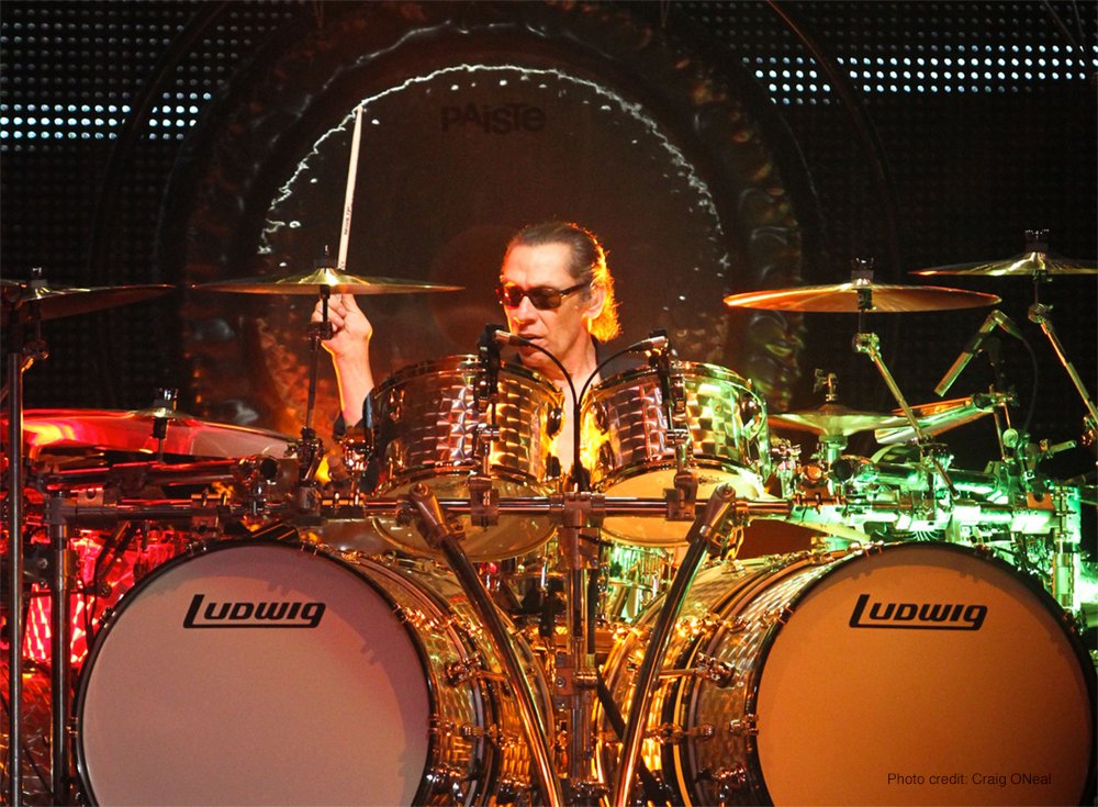 Happy 64th birthday to Alex Van Halen! 