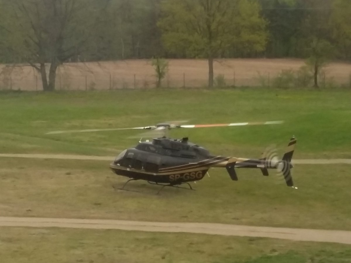 KalinoweP's tweet photo. Halo Houston, lądujemy na Kalinowych bez problemu. https://t.co/mjqJpxZi7g