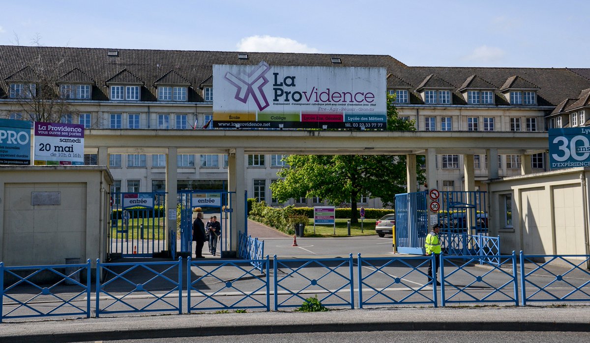 Emmanuel Macron es el alumno estrella en La Providence, la escuela de