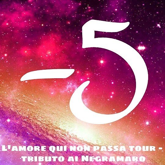 Ci siamo quasi!Pronti ad accendere le emozioni?! La Stardust Company vi aspetta
#fivedays #until #lamorequinonpassatour <a href="/Negramaro/">negramaro</a> #tributo