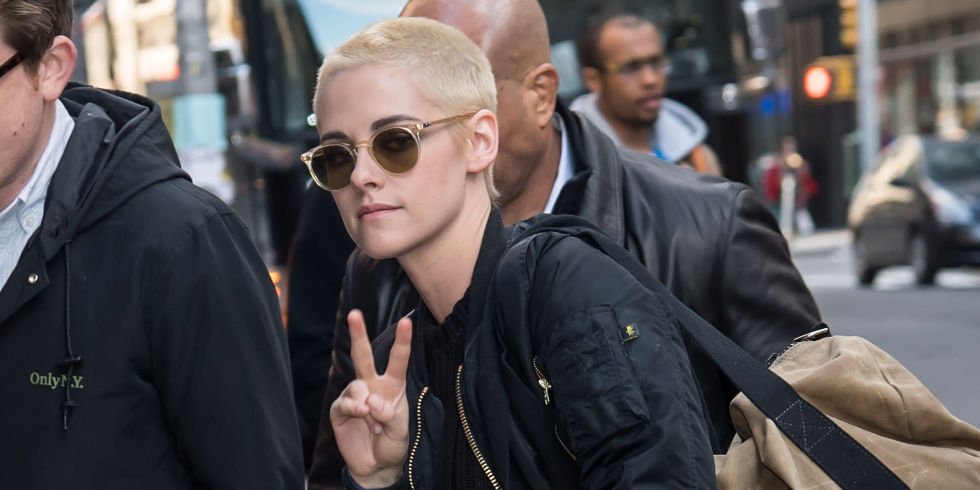 #BillyDate  Cabeza calva supone una subversión contra la idea tradicional y patriarcal del aspecto que deberían tener las mujeres