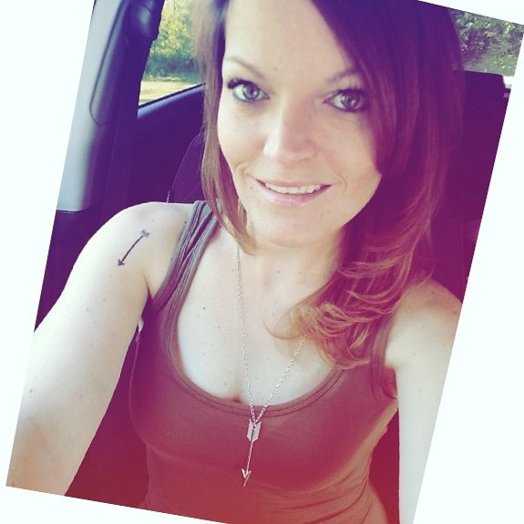 arhodes04's tweet photo. Be your own kind of happy...
#bowchick #beaUtiful #smileoften #happy https://t.co/OotjQcatFW