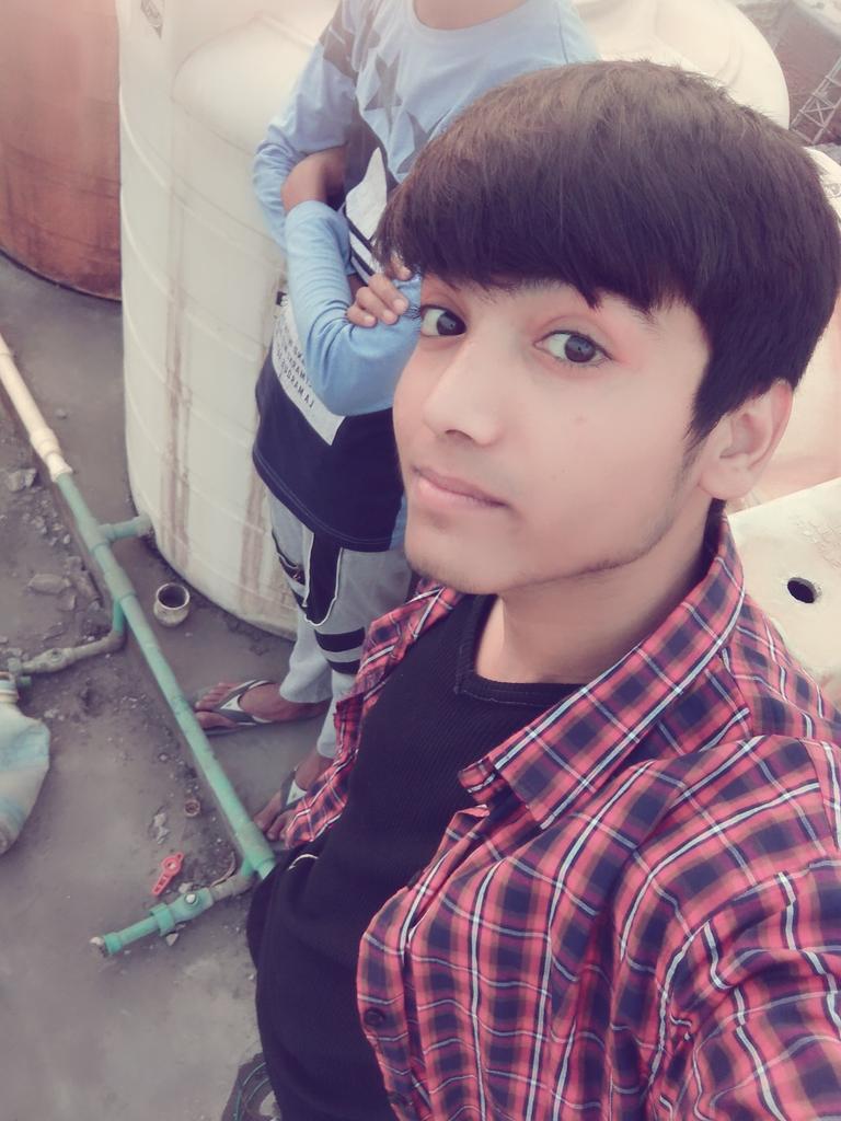 LalitHeartHaker's tweet photo. 👦 https://t.co/uIzyWHidGk