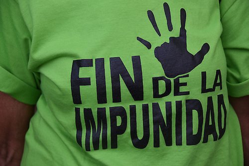 acentodiario's tweet photo. Estudiantes de filosofía retoman discurso de Chaplin para protestar contra las injusticias en RD https://t.co/YX1bUBCBYt #AcentoDiario https://t.co/kCzIlh2QSJ