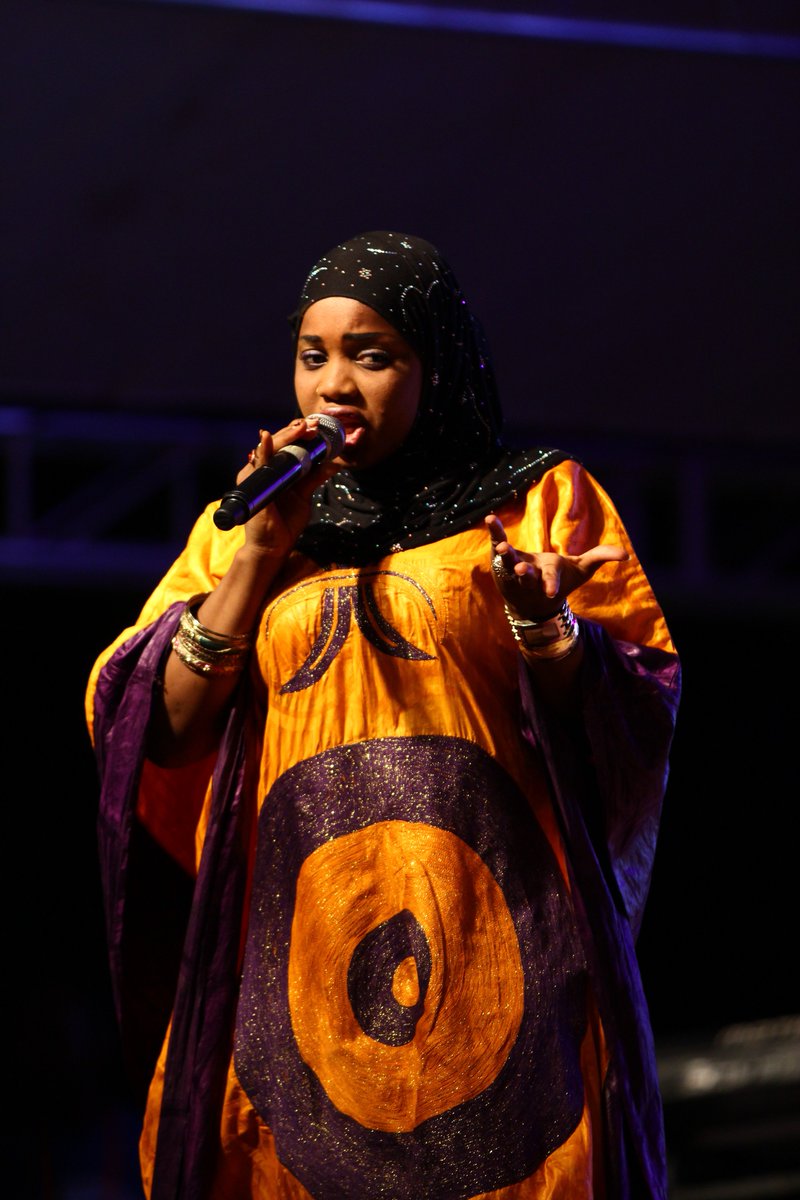 masadabidjan's tweet photo. #masa2016 #masa2018 #festivals
MASA Festival 2016 : Sana Koné sur une des scènes du MASA 2016 https://t.co/tWQJleOb2O