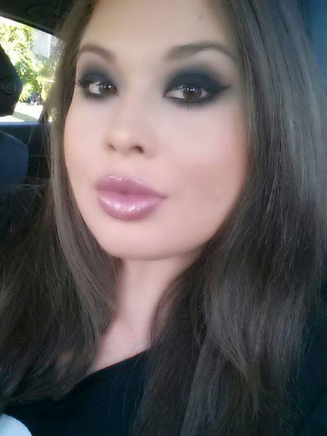 RaquelR77135239's tweet photo. Rt if you would love these sexy lips all over your cock https://t.co/N38eL9Vqkv