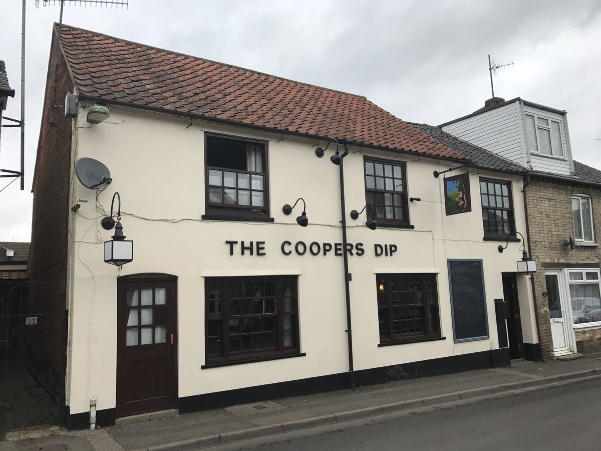 EverardCole's tweet photo. *AVAILABLE*- Coopers Dip, #Saxmundham. 'Free of tie' leasehold assignment. Established wet trade with opportunity to introduce food offer https://t.co/sLwemO1N7b