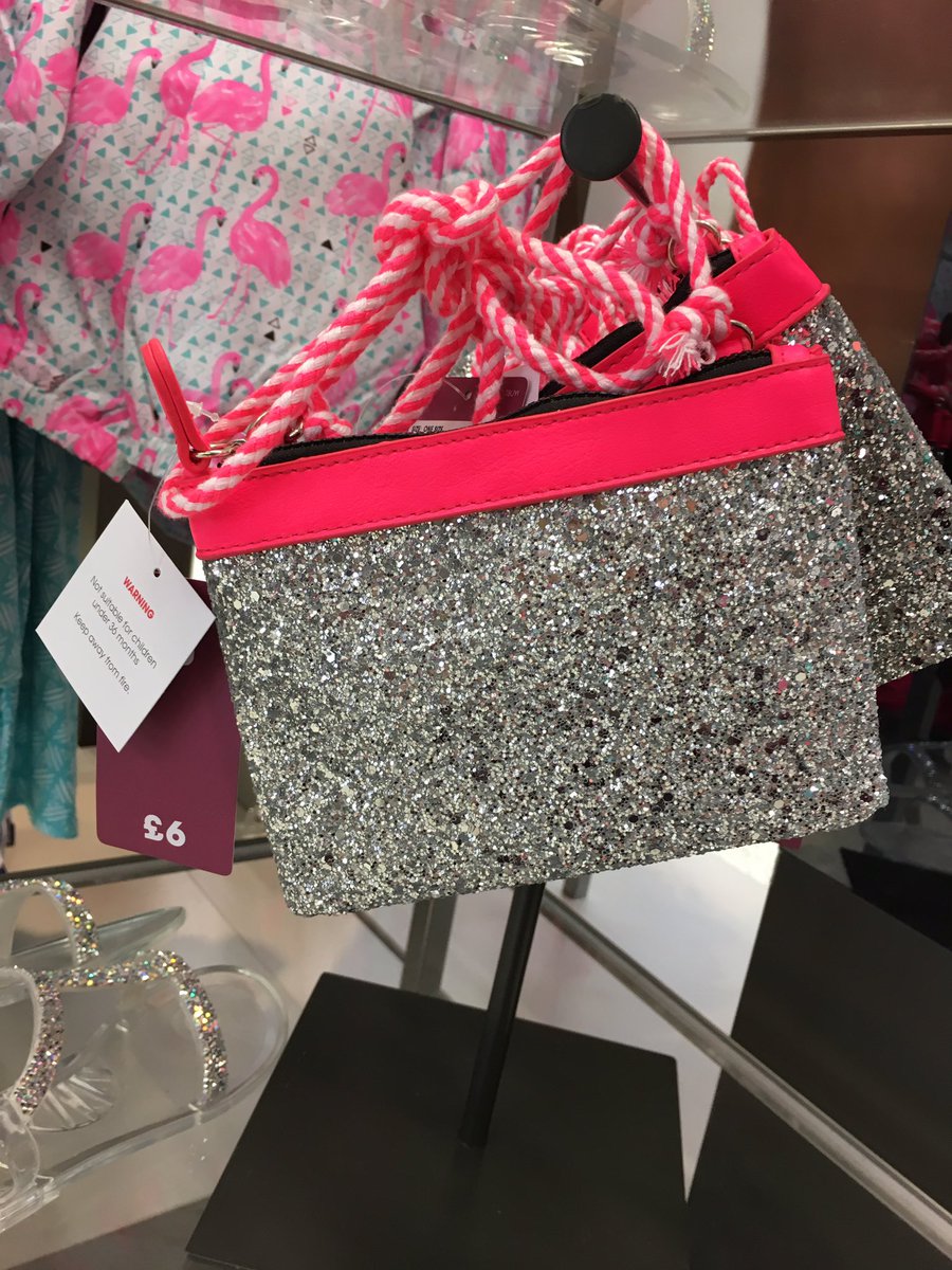 Allisonliddle's tweet photo. Pop in to sainsburys heaton where we have some lovely girls accessories including hats, fashion scarfs and handbags #n04js @gwhindhaugh https://t.co/y3P6kaTrCN