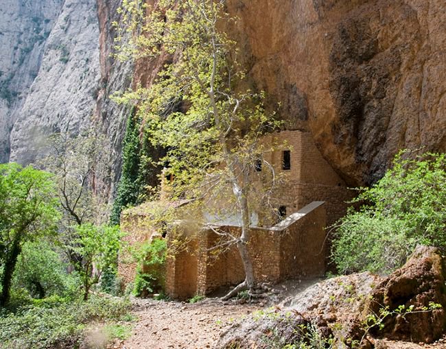 Huesca_LaMagia's tweet photo. Excursión a la ermita de San Martín de la Val d’Onsera ⛪ 👣 https://t.co/SlCzeBm4Fn #SierradeGuara https://t.co/jJNE2AVcmn