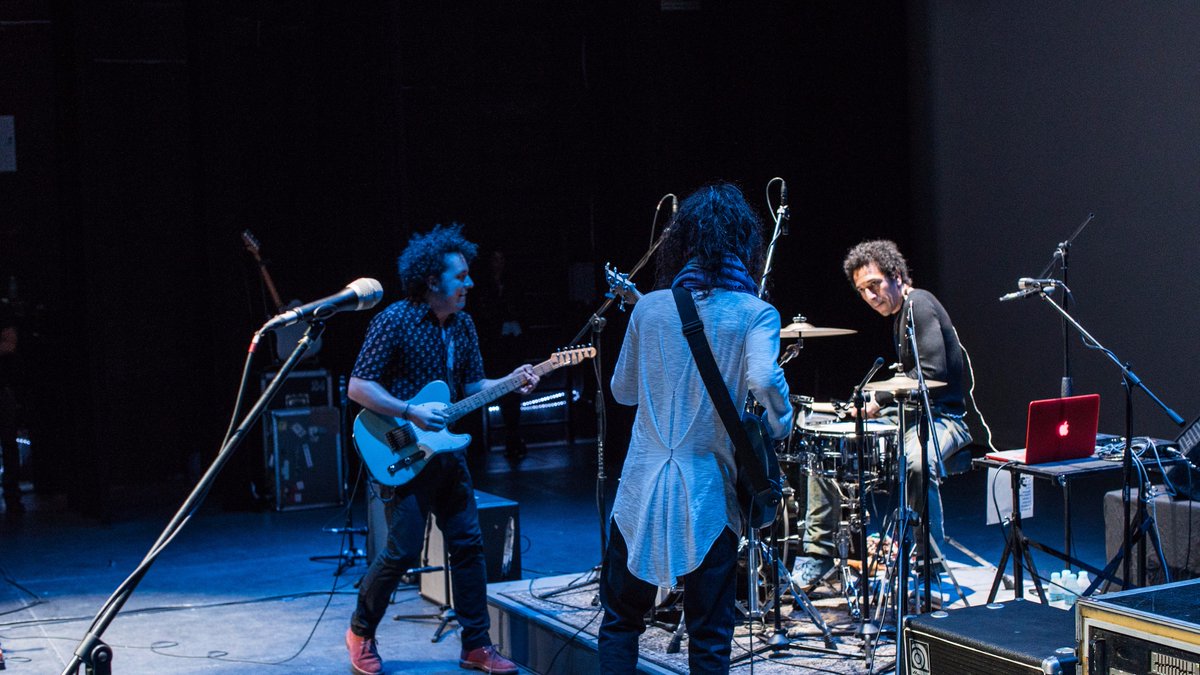 ¡Otro de los invitados! Los Crema Paraíso <a href="/loscremaparaiso/">Los Crema Paraiso</a>, un experimentado trío de músicos venezolanos #RockAlParque2017