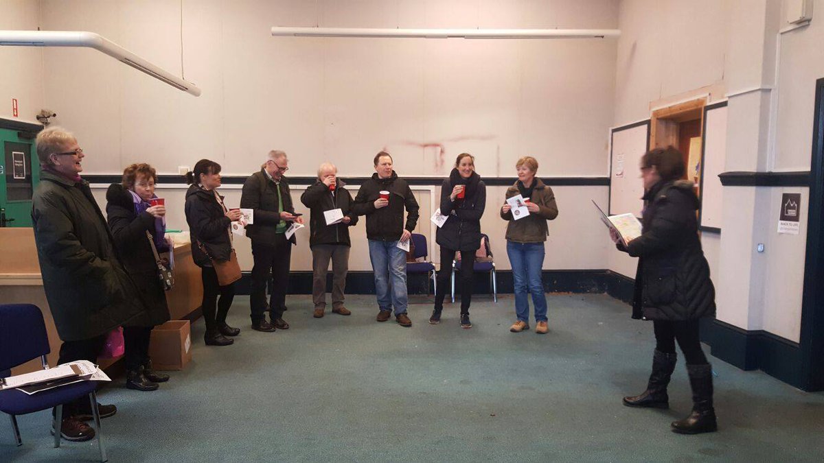 CarnegieOldpark's tweet photo. The "Travel&amp;Tourism" course students in their tour @CarnegieOldpark #carnegiepeople #carnegieproject https://t.co/jgReMKbA93