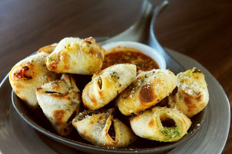 If you're up north here are eight restaurants you can't miss. #FirstPlates austinchronicle.com/first-plates/y…