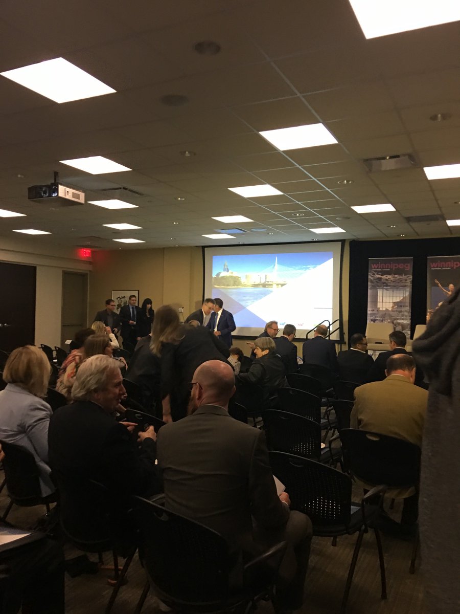 2017 EDW AGM
Economic Development Winnipeg promotes tourism, attracts foreign direct investment and it is the COE for Market Intelligence.❤️